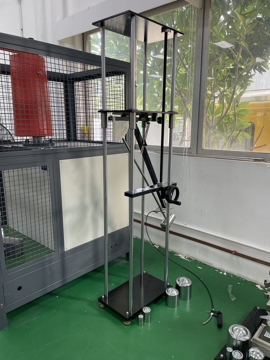 電纜橋架撞擊試驗裝置